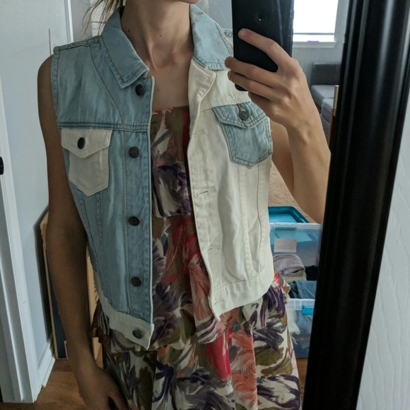 Blue & White Vest - Picture 2 of 3